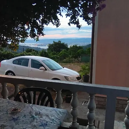 Διαμέρισμα Mara